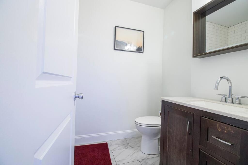 4Br 1,5Bh Sunny Apt In Roxbury Lejlighed Boston Værelse billede