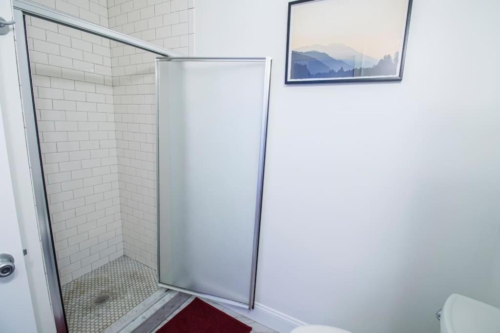 4Br 1,5Bh Sunny Apt In Roxbury Lejlighed Boston Værelse billede